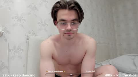 Snapshot of jame_flow chatting on 02-09-25, 01:03 Hey there Im Jame online show from 02-09-25, 01:03