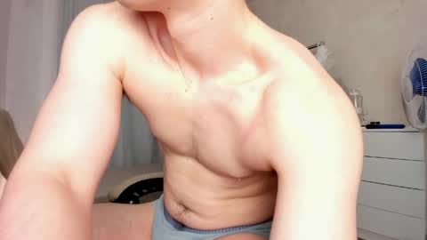 Hey there Im Jame online show from 04-10-26, 09:47