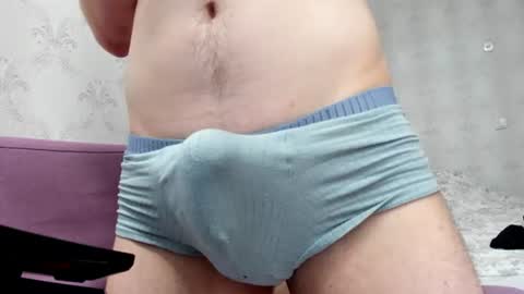 Snapshot of jame_flow chatting on 07-15-26, 03:06 Hey there Im Jame online show from 07-15-26, 03:06