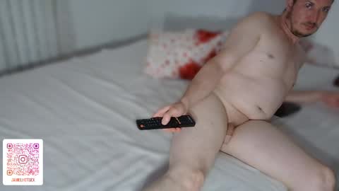 Snapshot of jamelhotsex chatting on 05-31-26, 09:16 hot man sex online show from 05-31-26, 09:16