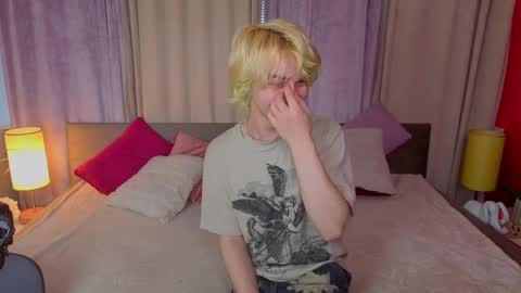 JameMiller online show from 04-11-26, 07:45