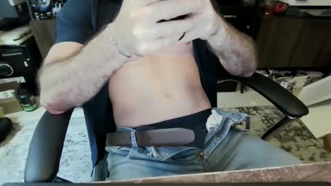 james484444 online show from 06-09-26, 05:24