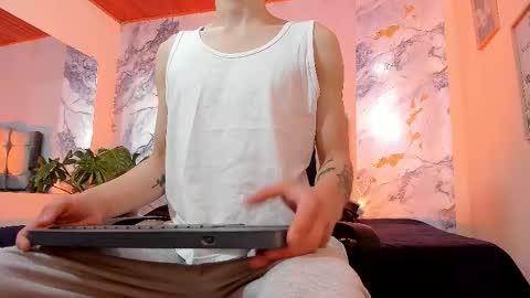 james_adamss_ online show from 01-19-26, 12:53