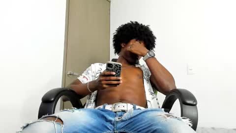 james_makony_1 online show from 12-23-24, 12:14