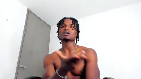 james_makony_1 online show from 01-03-25, 06:22