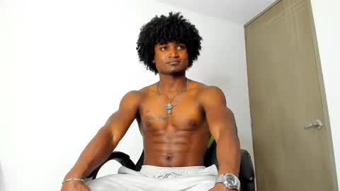 james_makony_1 online show from 02-01-25, 10:05