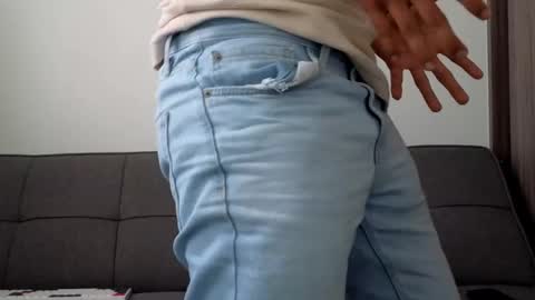 Snapshot of james_silva1 chatting on 04-20-26, 04:21 james_silva1 online show from 04-20-26, 04:21