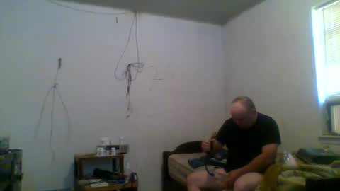 Hey online show from 09-09-25, 07:57