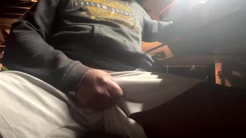 Snapshot of jameshreen chatting on 02-10-25, 05:47 James H online show from 02-10-25, 05:47