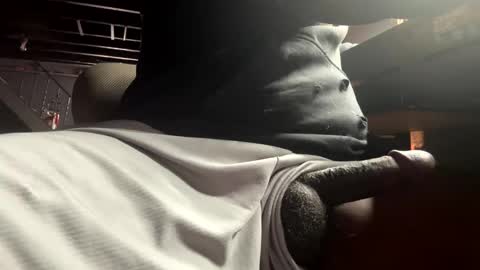 Snapshot of jameshreen chatting on 02-14-25, 09:32 James H online show from 02-14-25, 09:32