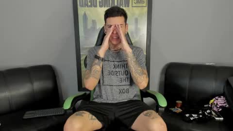 Snapshot of jamesinked_ chatting on 12-08-24, 08:47 Jamesinked online show from 12-08-24, 08:47