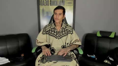 Snapshot of jamesinked_ chatting on 03-10-25, 05:07 Jamesinked online show from 03-10-25, 05:07