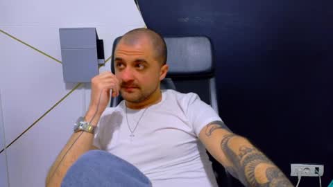 JamesMyers online show from 04-10-26, 04:50