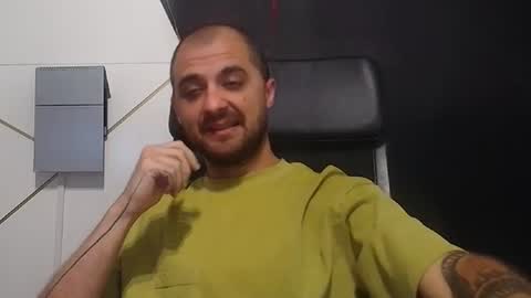 Snapshot of jamesmyersx chatting on 07-20-26, 03:54 JamesMyers online show from 07-20-26, 03:54