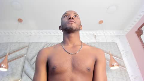 Snapshot of jamesparck chatting on 02-10-25, 03:42 James online show from 02-10-25, 03:42