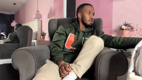 Snapshot of jamesparck chatting on 02-20-26, 11:16 James online show from 02-20-26, 11:16