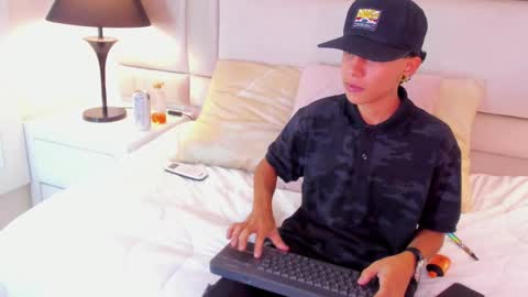 Snapshot of jamess_ford chatting on 01-23-25, 10:01 jamess_ford online show from 01-23-25, 10:01