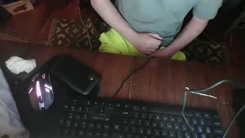 Snapshot of jamessls chatting on 11-21-25, 04:00 jamessls online show from 11-21-25, 04:00