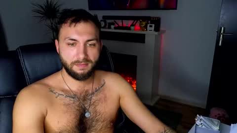 Robbie online show from 11-28-25, 08:39