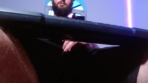 Jammes. online show from 11-06-25, 07:48