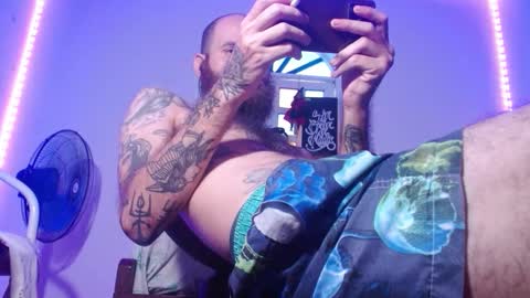 Jammes. online show from 11-10-25, 06:18