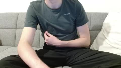 Snapshot of jan_the_man94 chatting on 11-09-25, 06:17 Jan online show from 11-09-25, 06:17