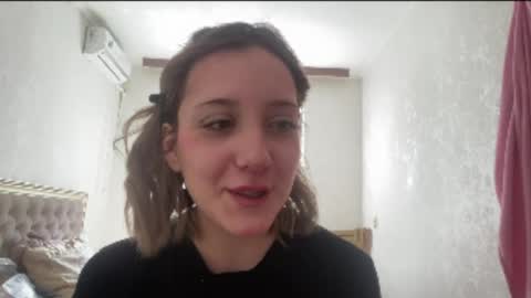 Jessie online show from 04-17-26, 09:56