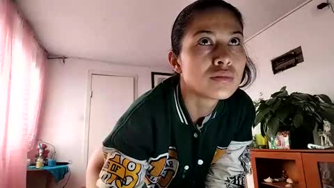 Snapshot of janariivera1 chatting on 11-06-25, 02:51 janariivera1 online show from 11-06-25, 02:51