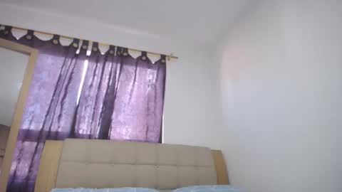 Snapshot of jandylovee chatting on 05-20-26, 08:48 Johanna online show from 05-20-26, 08:48
