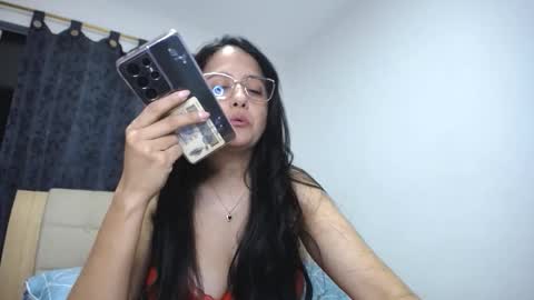 Snapshot of jandylovee chatting on 05-22-26, 03:24 Johanna online show from 05-22-26, 03:24
