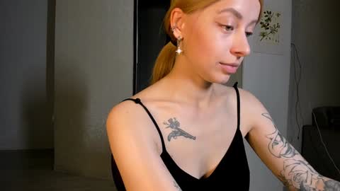 Snapshot of jane_bright chatting on 01-12-25, 09:40 Jane online show from 01-12-25, 09:40