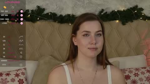 Snapshot of jane_meys chatting on 12-17-24, 11:17 your kitty JANE roawww online show from 12-17-24, 11:17