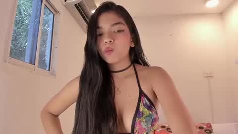 Snapshot of jane_monttgomery chatting on 12-05-24, 08:00 Jane M online show from 12-05-24, 08:00