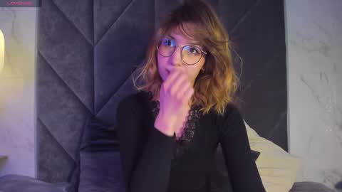 Snapshot of jane_pearl chatting on 02-04-25, 10:21 Jane online show from 02-04-25, 10:21