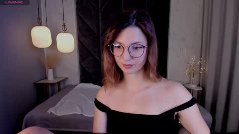 Snapshot of jane_pearl chatting on 10-31-25, 06:47 Jane online show from 10-31-25, 06:47