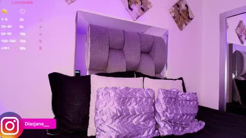 Jennifer online show from 04-01-26, 07:11