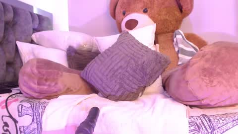 Jane online show from 01-12-25, 06:49