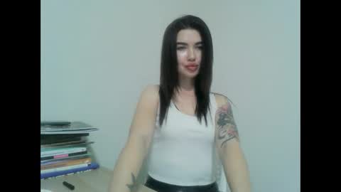 janeessa online show from 04-17-26, 10:46