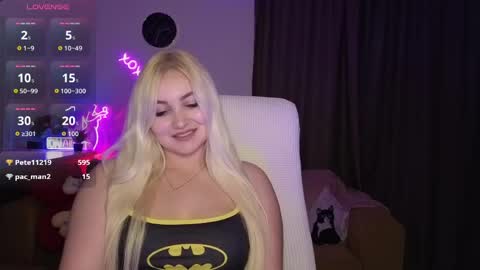 Snapshot of janemiss chatting on 05-14-26, 07:31 Jane online show from 05-14-26, 07:31