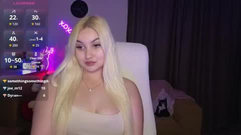 Snapshot of janemiss chatting on 05-15-26, 09:44 Jane online show from 05-15-26, 09:44