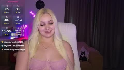 Snapshot of janemiss chatting on 05-18-26, 04:07 Jane online show from 05-18-26, 04:07