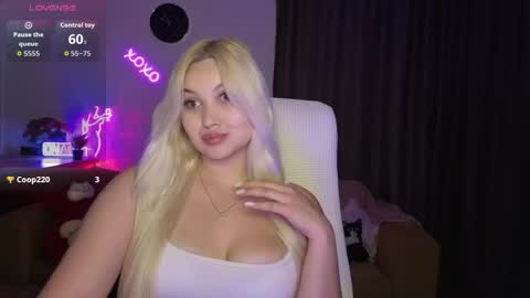 Snapshot of janemiss chatting on 05-28-26, 02:53 Jane online show from 05-28-26, 02:53