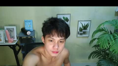 Jan 1 online show from 03-28-26, 10:59