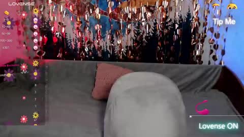 Snapshot of janeroger chatting on 05-06-26, 03:57 Jane Roger online show from 05-06-26, 03:57