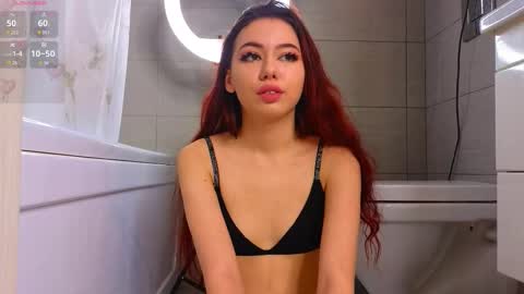 Jenifer online show from 12-21-25, 08:21