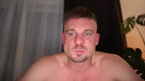 RoJan online show from 05-19-26, 03:02