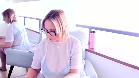 JANE TURNER MILF online show from 02-06-25, 01:21