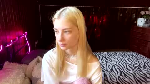 Elsa online show from 08-02-26, 08:13