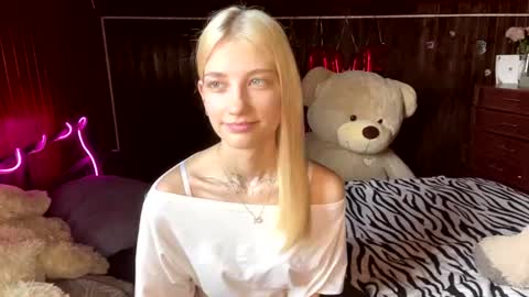 Elsa online show from 08-04-26, 08:28