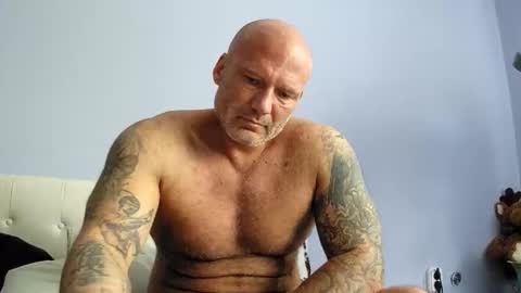 Snapshot of janika74 chatting on 09-11-25, 01:22 Work trkk driver online show from 09-11-25, 01:22